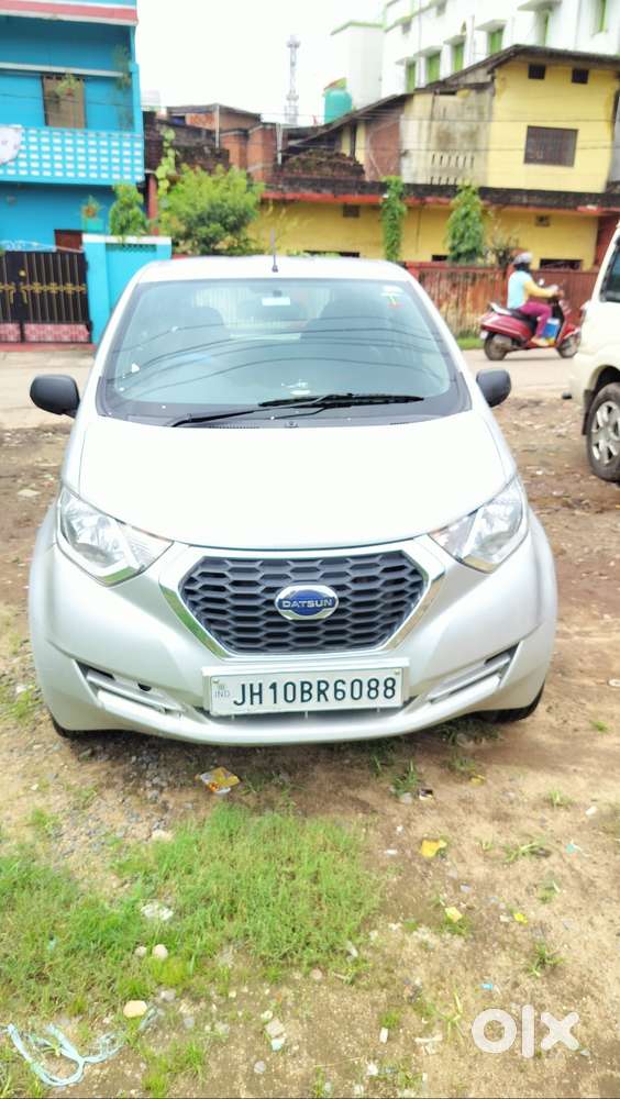 Datsun Redigo Silver