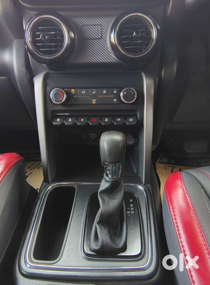 Mahindra Thar Lx Hard Top Petrol At Rwd, 2023, Petrol