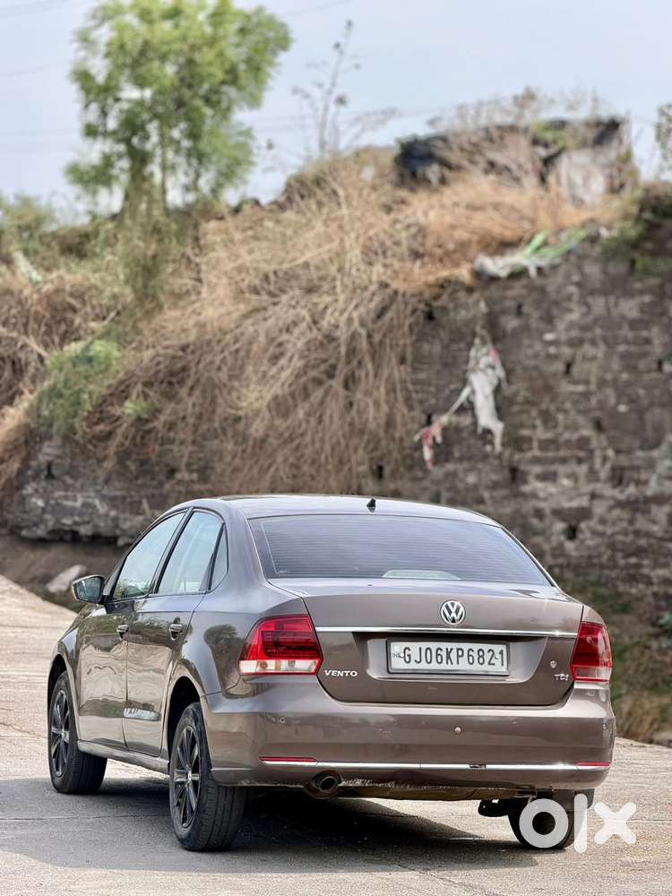 Volkswagen Vento 1.5l Tdi Highline Plus At Diesel, 2017, Diesel
