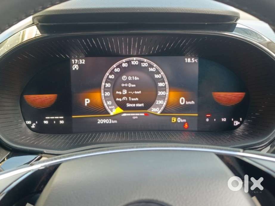 Skoda Slavia 1.0 Tsi Style At, 2023, Petrol