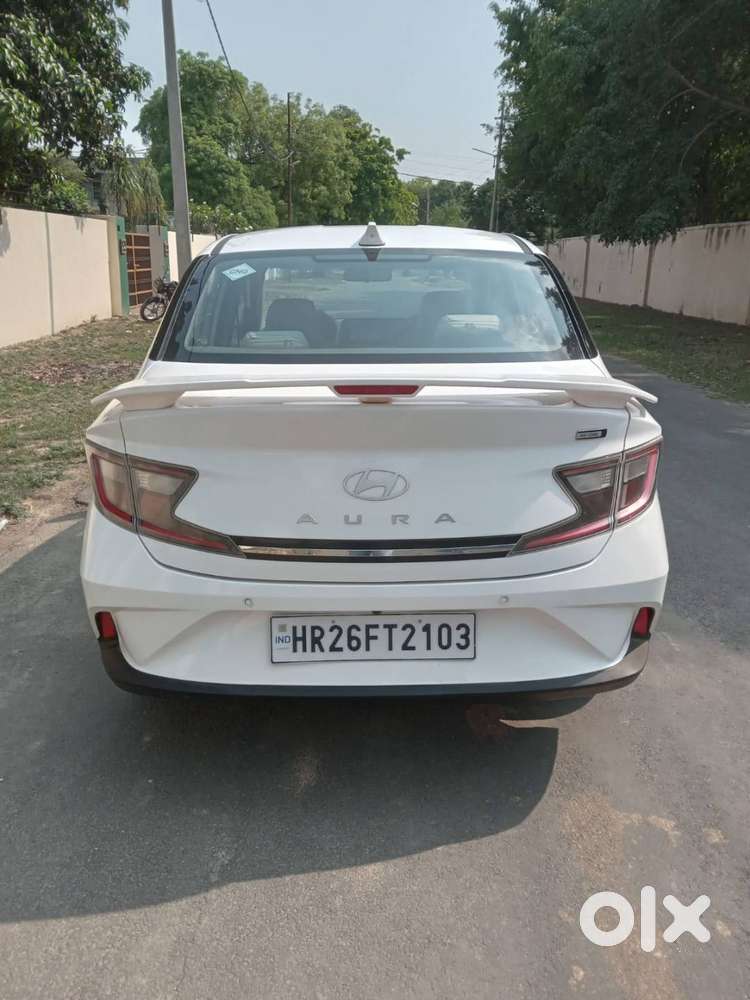 Hyundai Aura