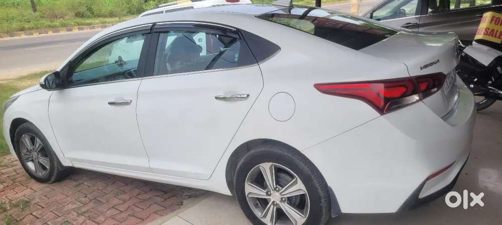 Hyundai Verna 1.6 Sx 2018 All Orignal With Services Record