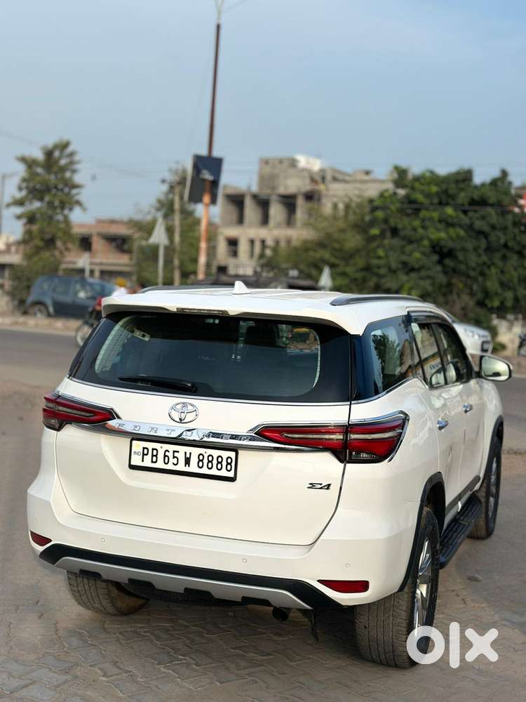 Toyota Fortuner 4x4 At 2.8 Diesel, 2021, Diesel