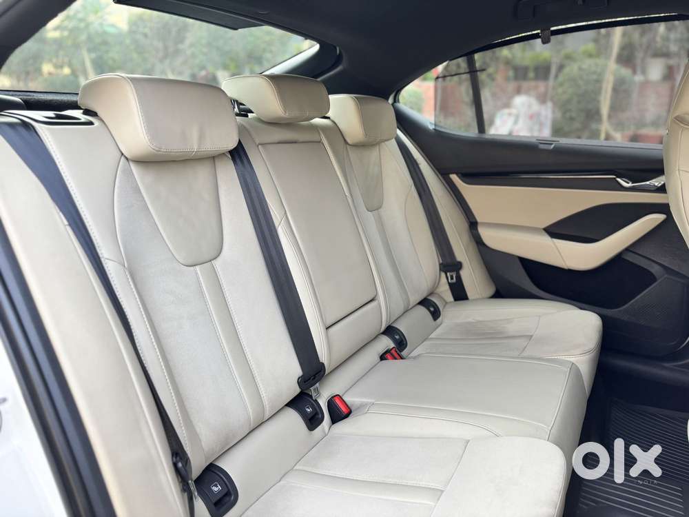 Skoda Octavia 2.0 L K Tsi At, 2022, Petrol