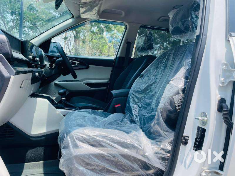 Kia Carens Clavis Htk Plus Dct, 2025, Diesel