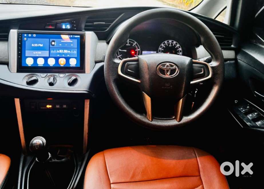 Toyota Innova Crysta 2.4 Gx Mt 8s, 2017, Diesel
