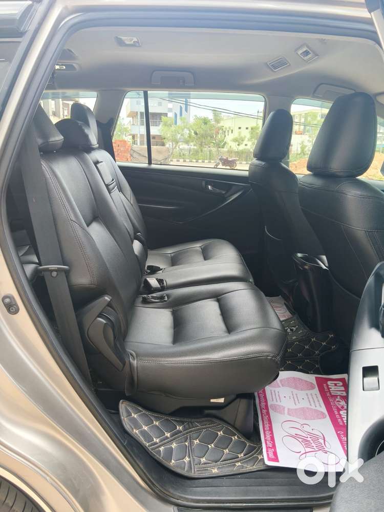 Toyota Innova Crysta 2.4 G Mt 7 Str, 2020, Diesel