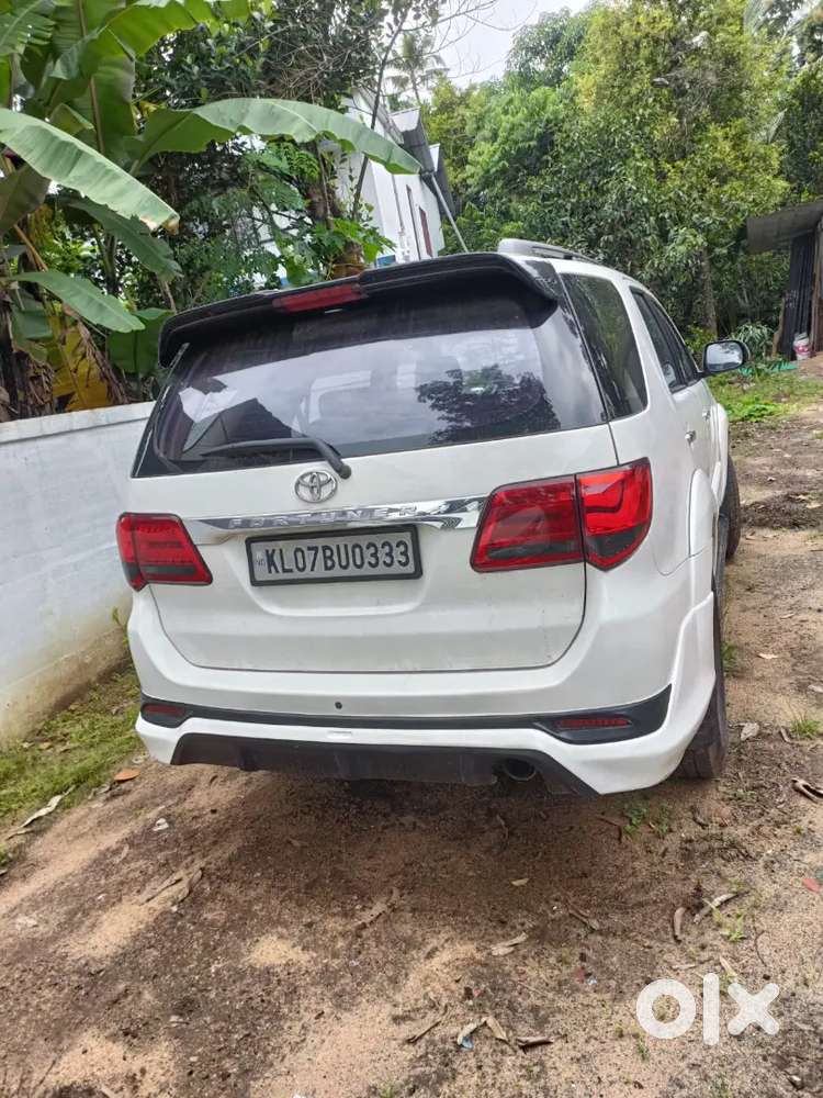 Toyota Fortuner Diesel 2012