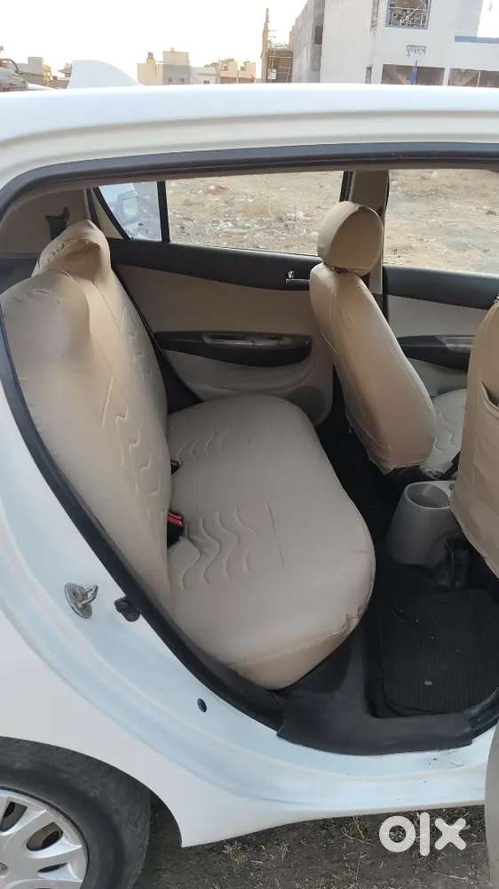 Hyundai I20 Magna 2010 Model, Paper Clear 2030