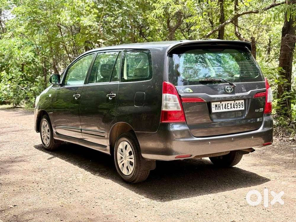 Toyota Innova 2.5 G (diesel) 8 Seater, 2015, Diesel