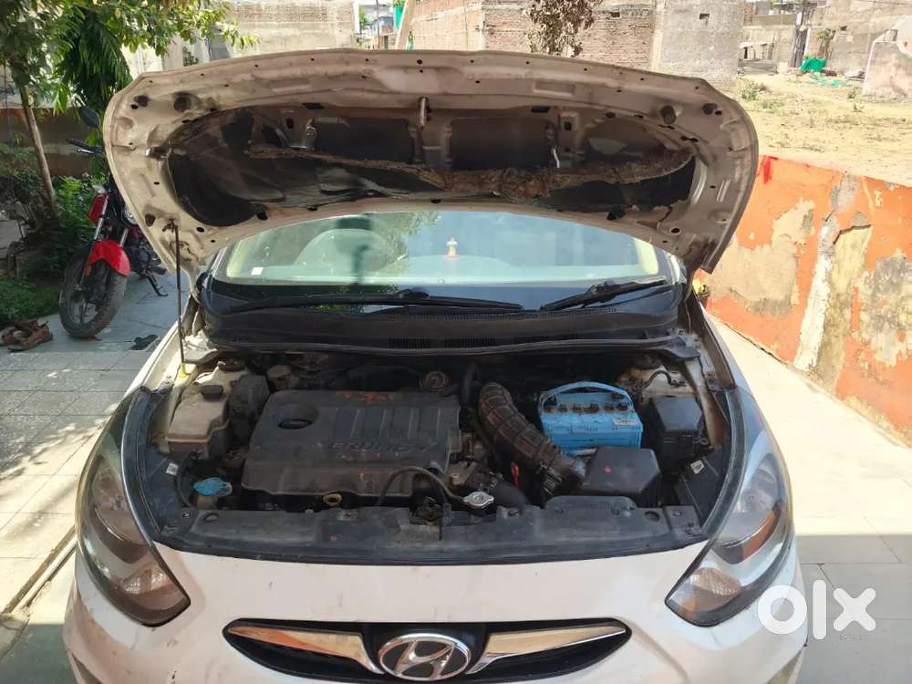 Hyundai Verna 2012 Diesel Well Maintained