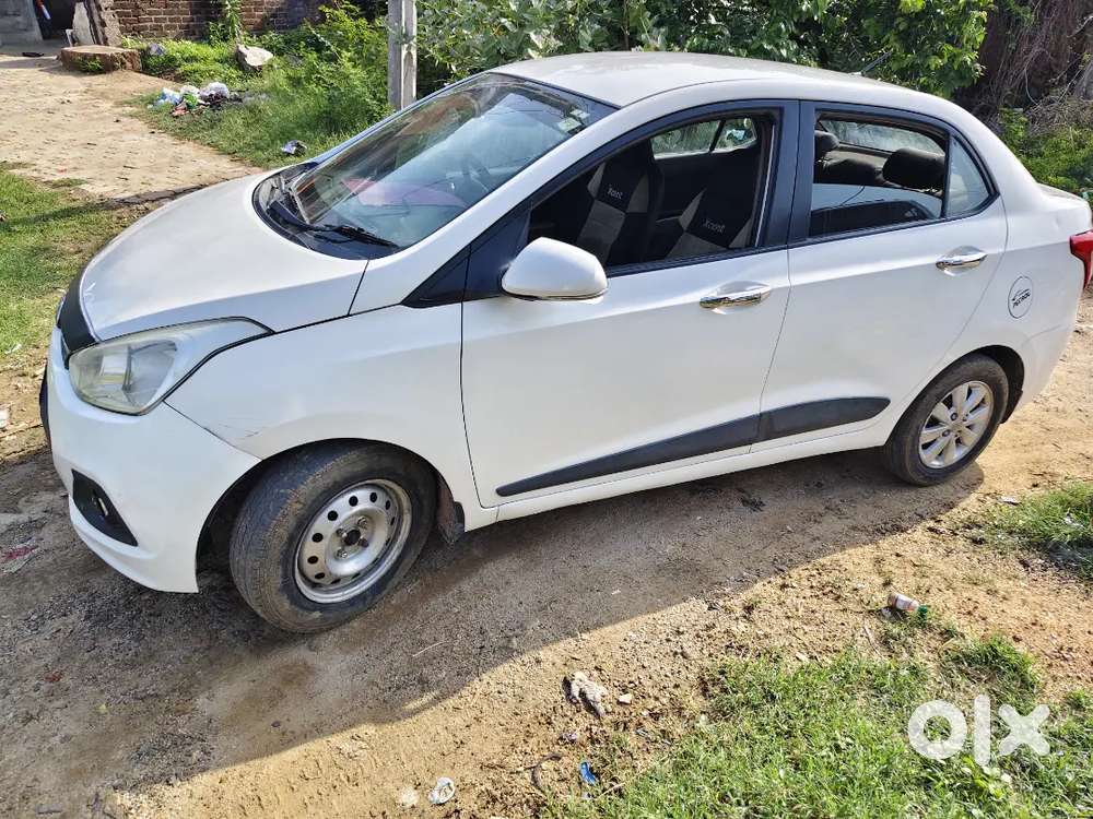 Hyundai Xcent 2015