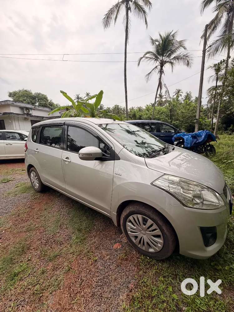 Maruti Suzuki Ertiga 2012 Diesel 140000 Km Driven