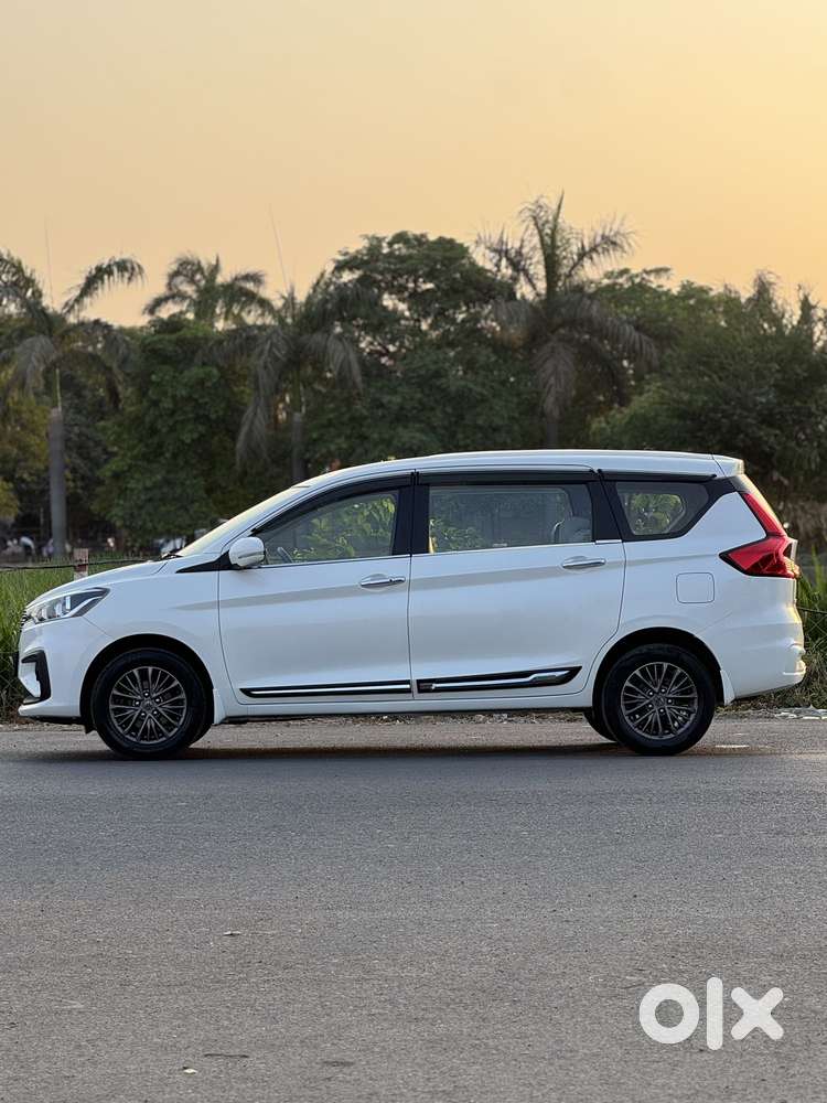 Maruti Suzuki Ertiga Zxi Plus Shvs, 2019, Petrol