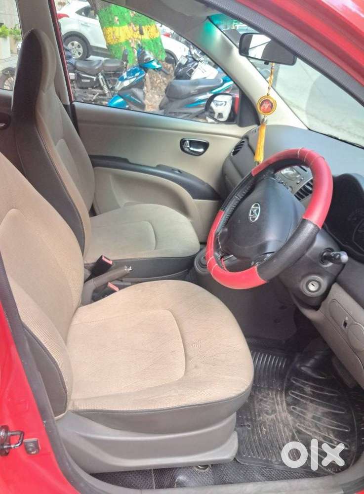 Hyundai I10 Sportz At, 2010, Petrol