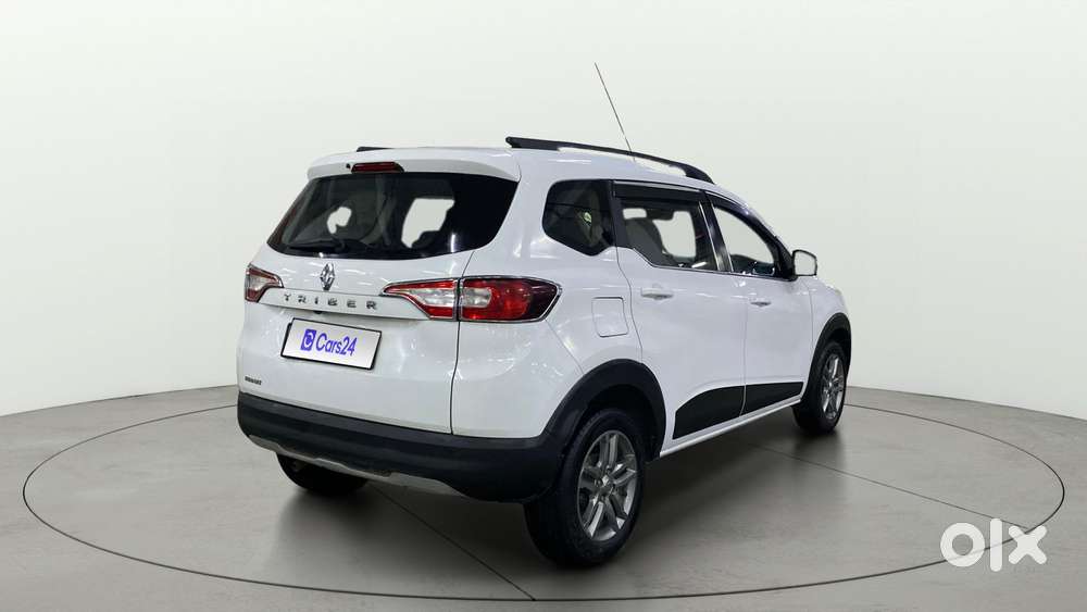 Renault Triber Rxz, 2021, Petrol