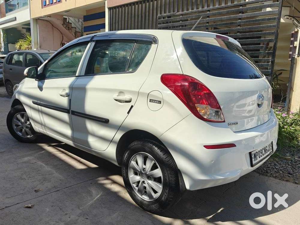 Hyundai I20 E 2014-2015 Sportz Option 1.4 Crdi, 2013, Diesel