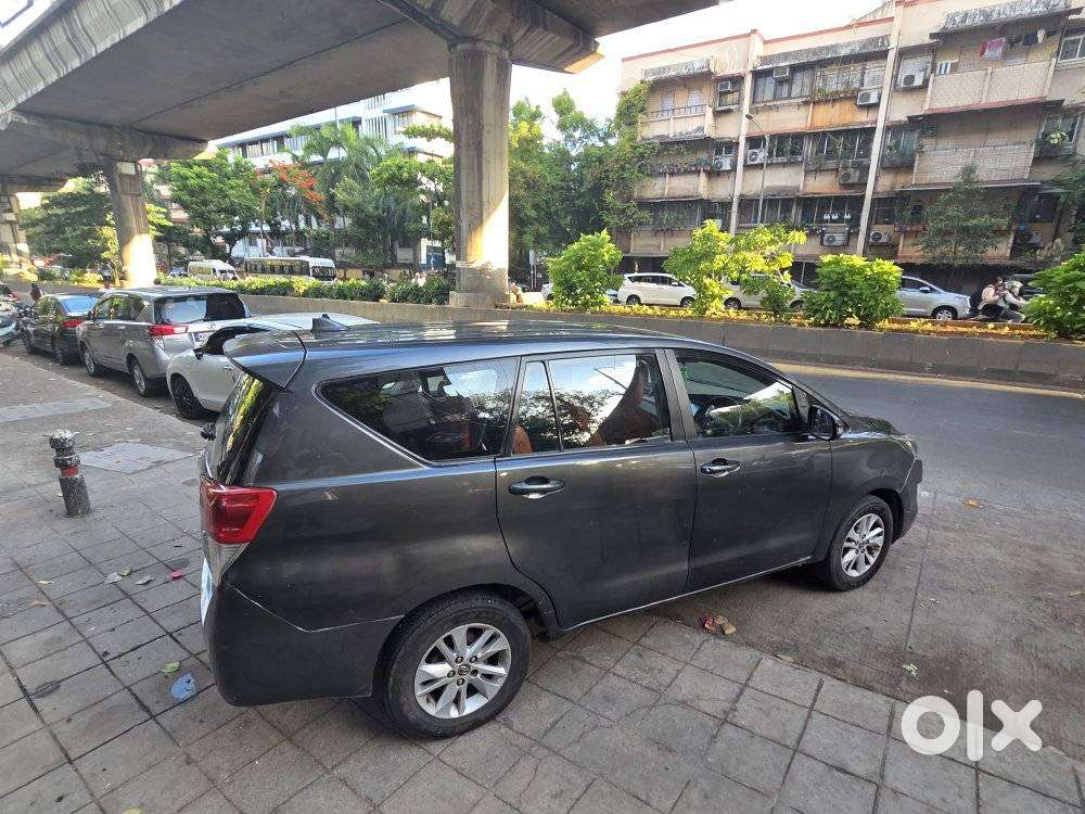 Toyota Innova Crysta 2.4 G Plus Mt 7 Str, 2018, Diesel
