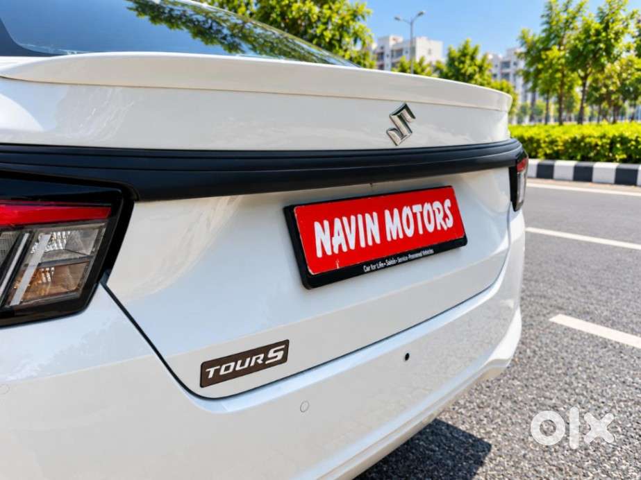 Maruti Suzuki Dzire 1.2 Tour S Cng, 2025, Petrol