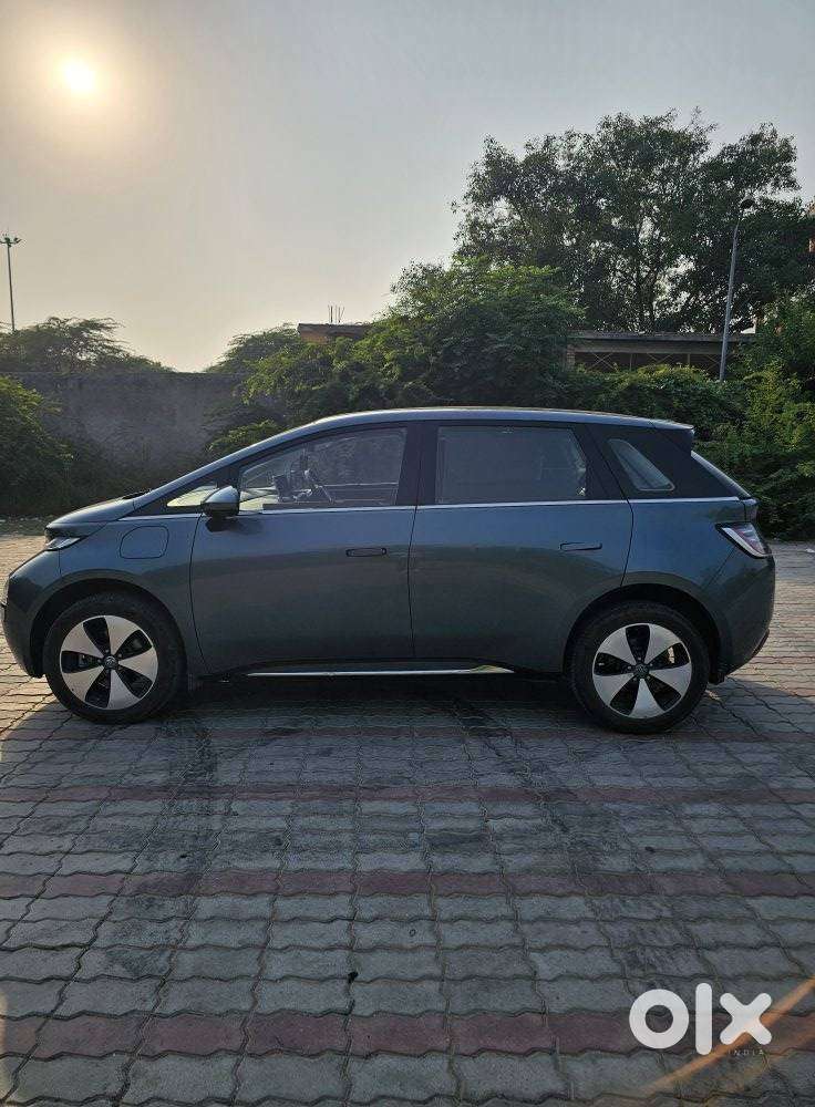 Mg Windsor Ev Essence, 2025, Electric