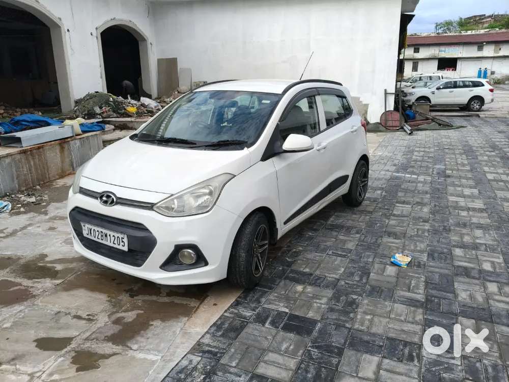 Hyundai Grand I10 2015 Petrol