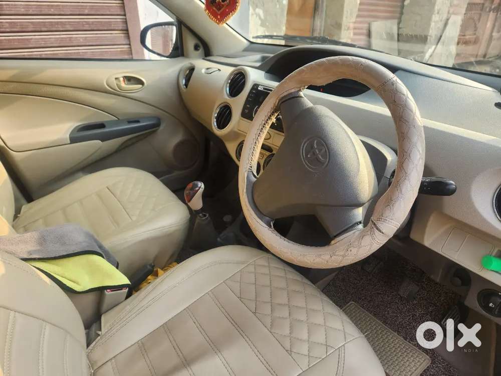 Toyota Etios Liva 2014