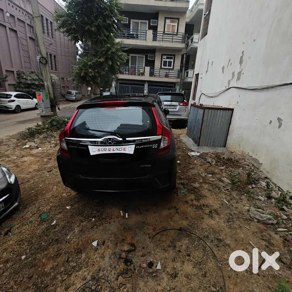 Honda Jazz 2017 Petrol Well Maintained Automatic Transmission