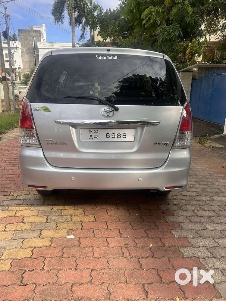 Toyota Innova 2.5 V 7 Str, 2011, Diesel