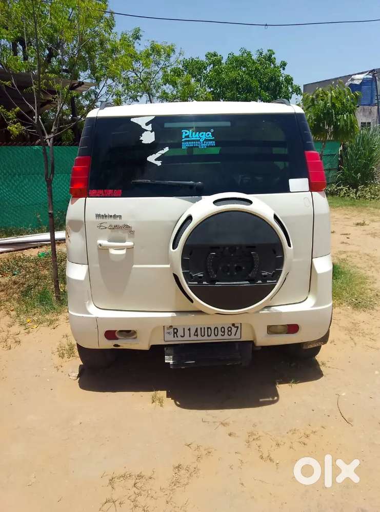 Mahindra Genio 2.5 Dc 2014