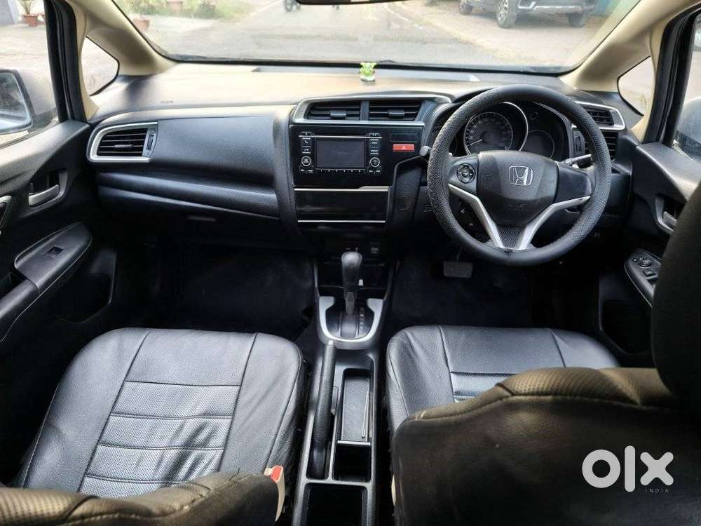 Honda Jazz V Automatic, 2016, Petrol