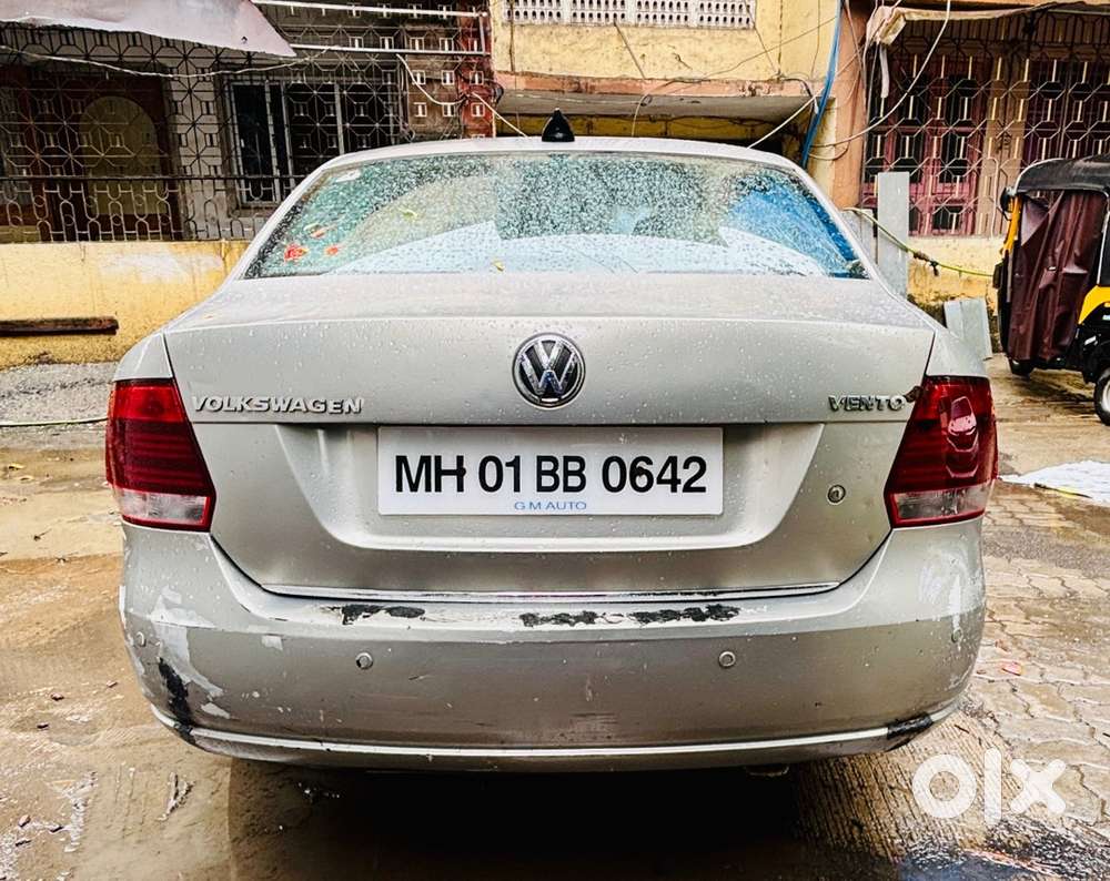 Volkswagen Vento Petrol Manual 2011