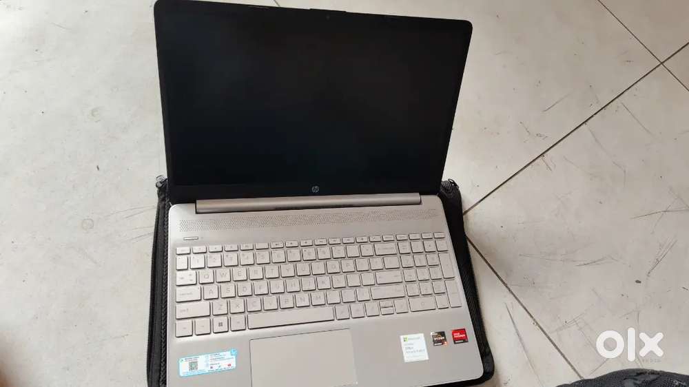 HP 15s Ryzen 5 5500U | 8GB RAM | 512GB SSD | Good Condition