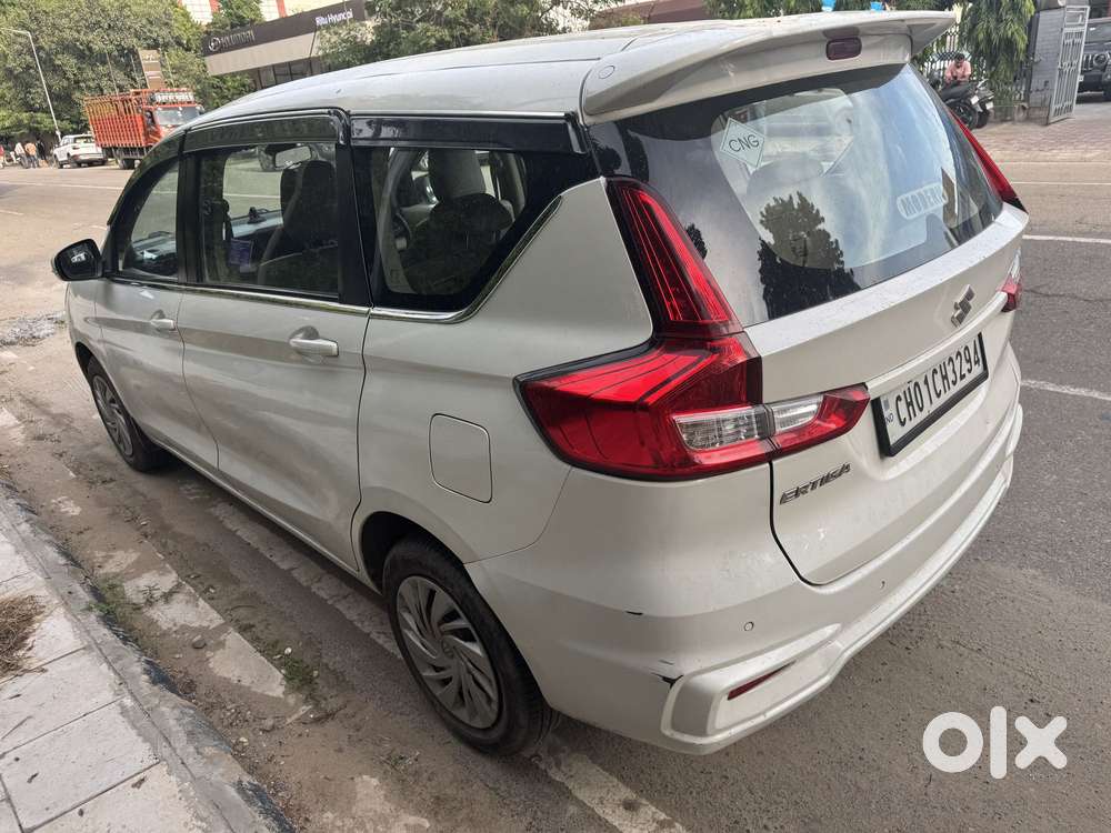 Maruti Suzuki Ertiga 1.4 Vxi Cng Anniversary Edition, 2022, Cng & Hy..