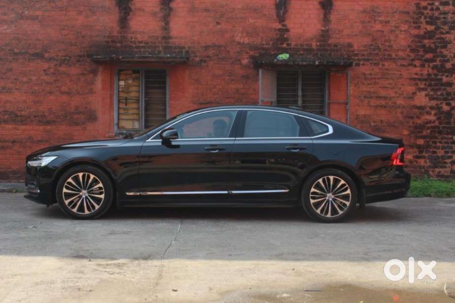 Volvo S90 2.0 B5 Inscription, 2023, Petrol
