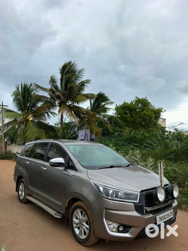 Toyota Innova Crysta 2020