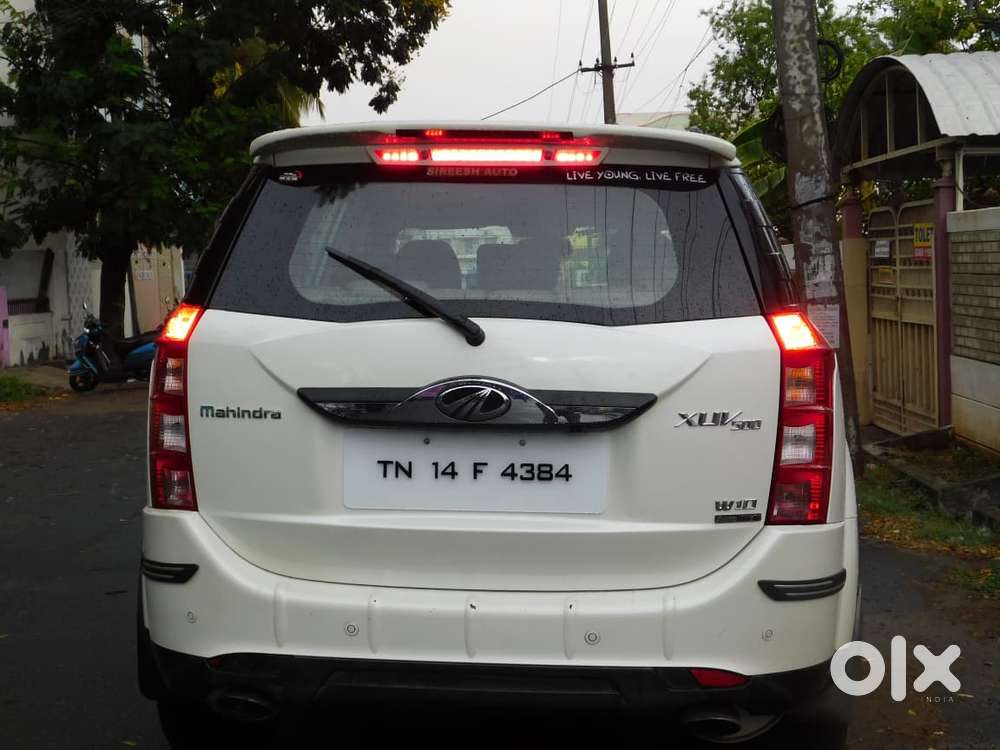 Mahindra Xuv500 At W10 Fwd, 2016, Diesel