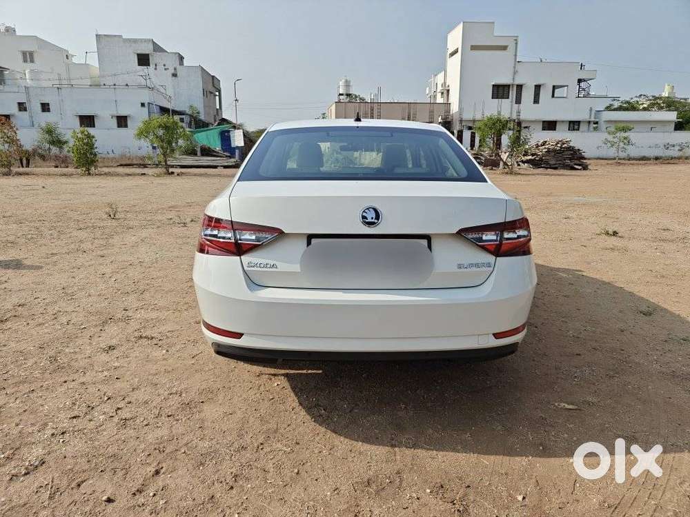 Skoda Superb 2.0 L&k Tsi At, 2016, Petrol