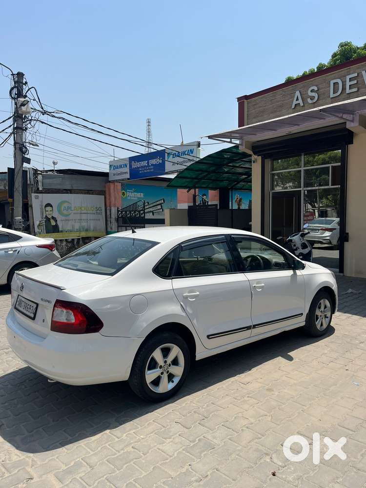 Skoda Rapid 2013-2016 1.6 Mpi At Ambition Plus, 2016, Petrol