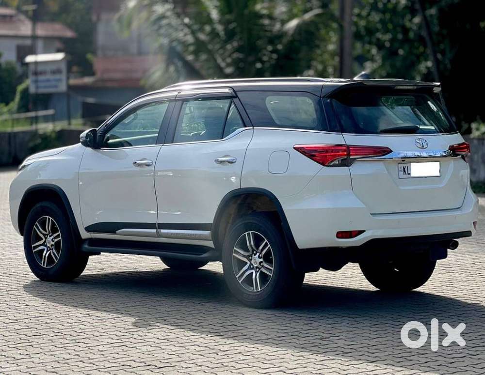 Toyota Fortuner 4x2 At 2.8 Diesel, 2019, Diesel