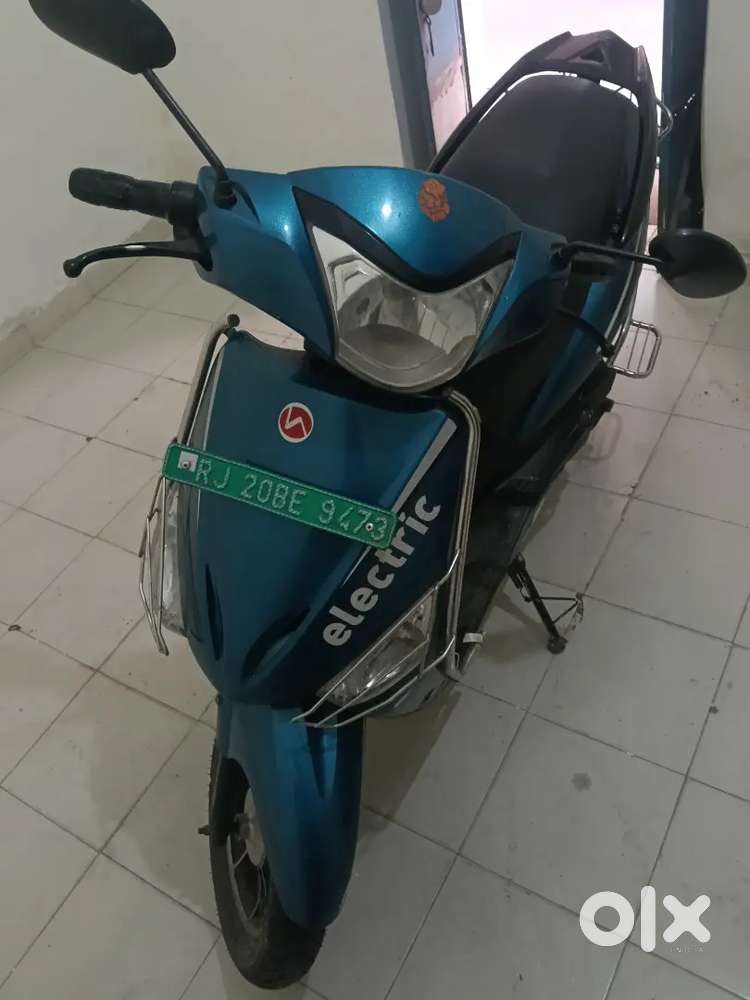 Hero Ev i 2023 model first party 21000km