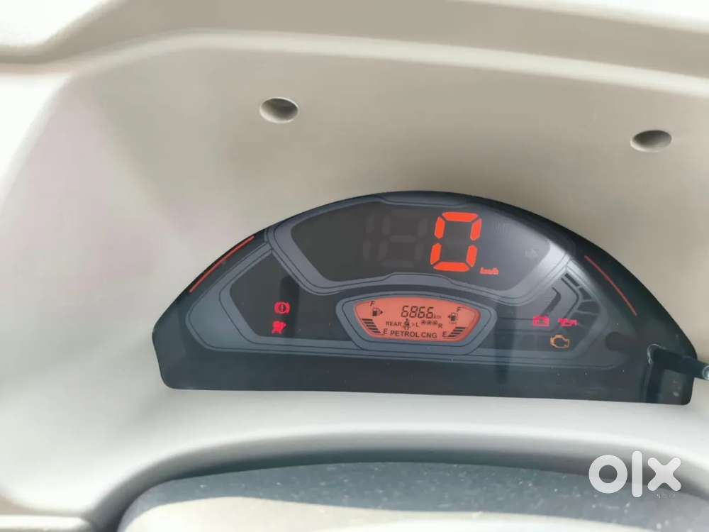 Maruti Suzuki Eeco 5 Str Ac(o) Cng, 2026, Cng & Hybrids