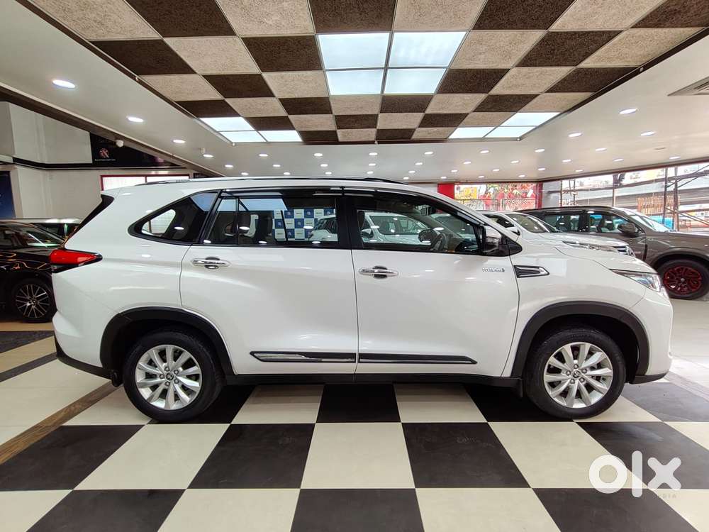 Toyota Innova Hycross 2.0 Vx Hybrid 7 Str, 2023, Electric