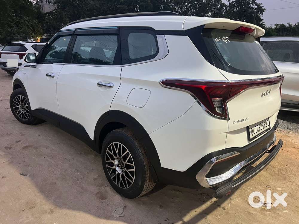 Kia Carens 1.4 Premium 7 Str, 2023, Petrol