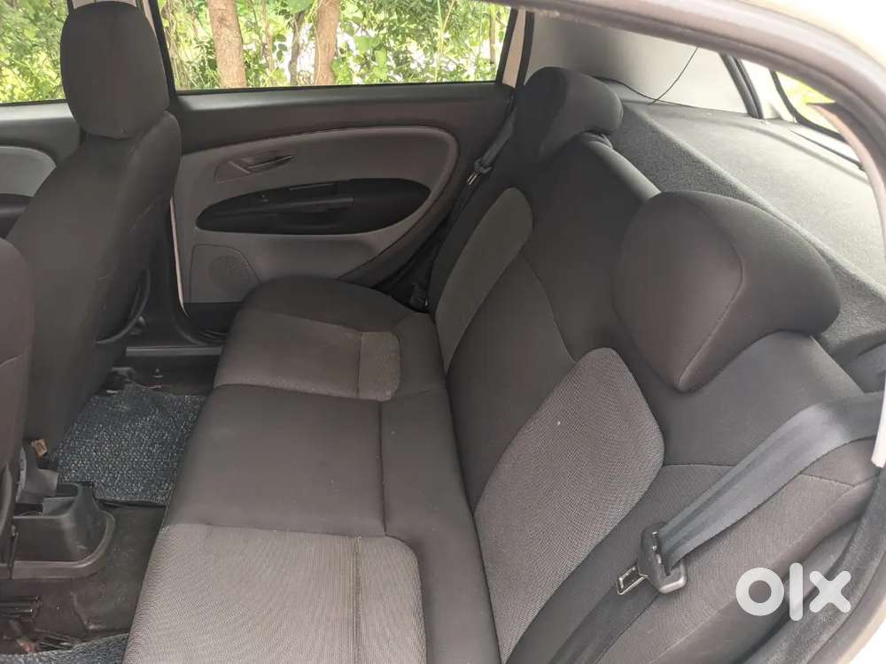 Fiat Grand Punto 2010,very Less Price ,contact For Price Negotiable