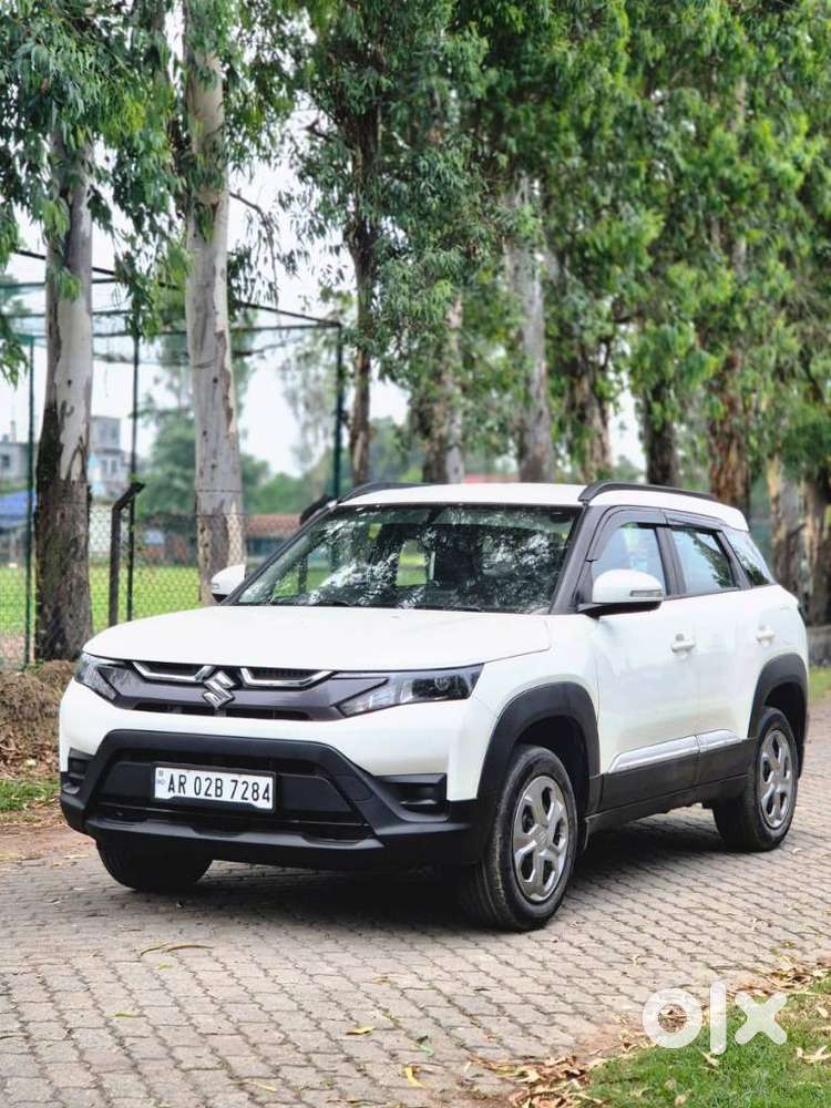 Maruti Suzuki Brezza 1.5 Vxi Smart Hybrid, 2024, Petrol