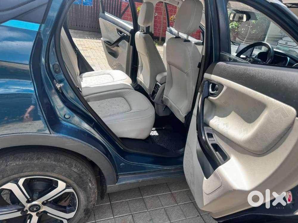 Tata Nexon Ev 2000 Dark Edition