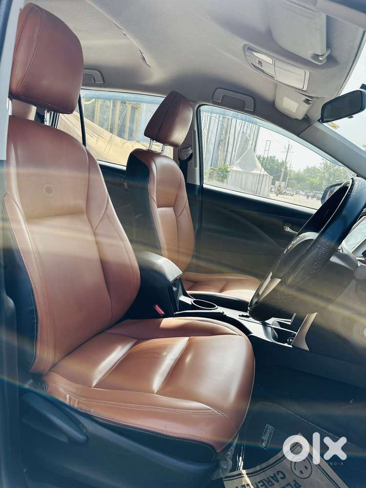 Toyota Innova Crysta 2.8 Gx At 7 Str, 2017, Diesel