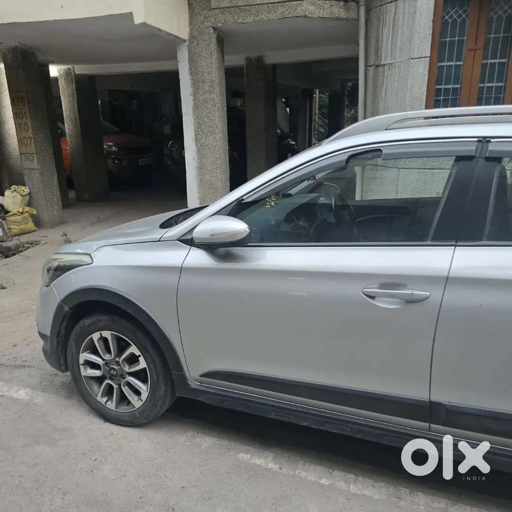 Excellent Condition. Origional Paint , 60% Tyre's, Non Accidental
