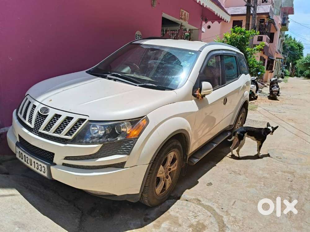 Mahindra Xuv 500 W8. Registration 2015.