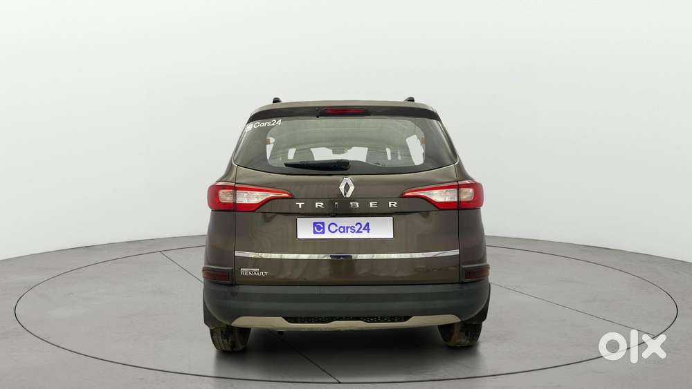 Renault Triber Rxz Easy-r Amt, 2023, Petrol